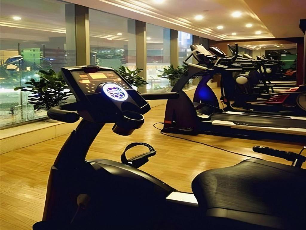 Nanchang Galactic Peace International Hotel Zewnętrze zdjęcie